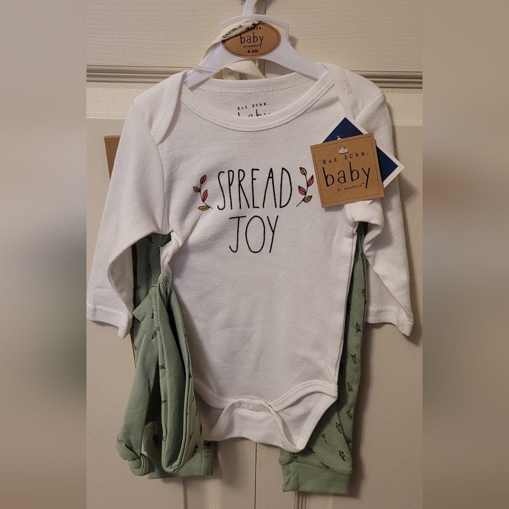 Rae Dunn BABY  3 piece outfit set “SPREAD JOY” 6-9 month NEW